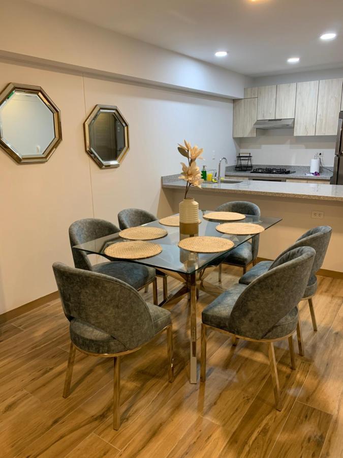 Apartamento En Miraflores Con Ac Lima Luaran gambar