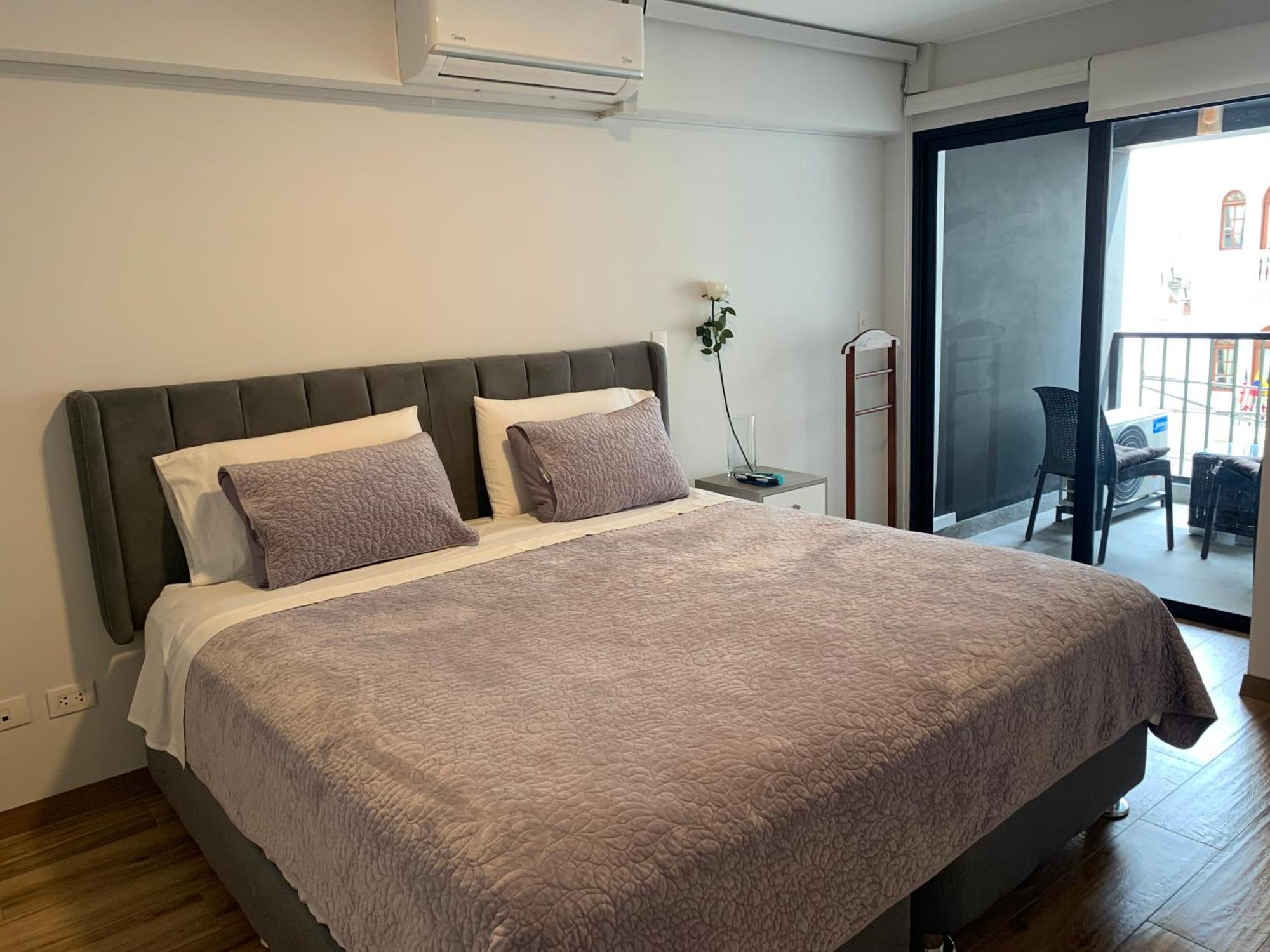 Apartamento En Miraflores Con Ac Lima Luaran gambar